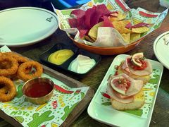 -Famous肥猫墨西哥音乐餐吧(五棵松华熙LIVE店)