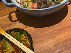 -万记麻辣烫国展总店