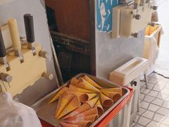 -古老冰山特色冰淇淋店(艾提尕尔店)