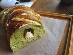菠菜蒜蓉芝士-仙峰天然面包(迎宾路店)