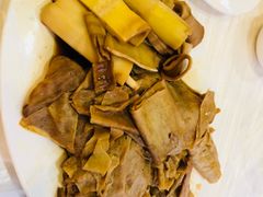 豆腐皮和笋子-万春卤菜(天乡后街步行街店)