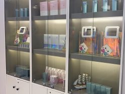 -咪咪专业脱毛连锁机构