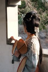 -一揽芳华汉服旗袍体验馆(拙政园店)