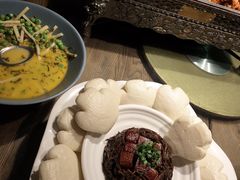 馋嘴牛蛙-70后饭吧(府河街店)