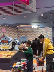 -奈尔宝家庭中心·亲子餐厅(北京东坝万达店)