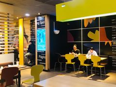 大堂-麦当劳(海岸城店)