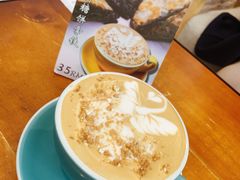 芝麻酱糖饼拿铁-COFFEE HOLIC(朝外SOHO店)
