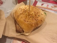 -必胜客(欢乐颂店)