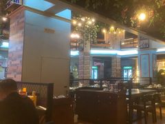 -壹号院音乐餐厅•烤全羊•新疆菜(浐灞店)
