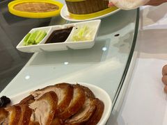 片皮鸭-君德澜酒家·创意粤菜(金山谷店)