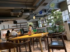 大堂-JINNS锦时 steak&pizza(浸信会礼拜堂旧址店)