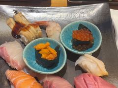 -元祖ぶっち切り寿司 魚心(三宫店)