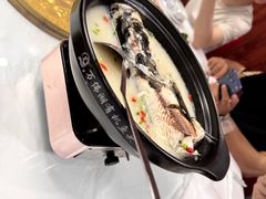 -万佛湖许老大铁锅鱼(黑金冠店)