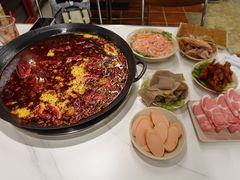 -朱氏胖子烂火锅(洪崖洞店)