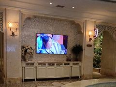 -麓湖国际水疗