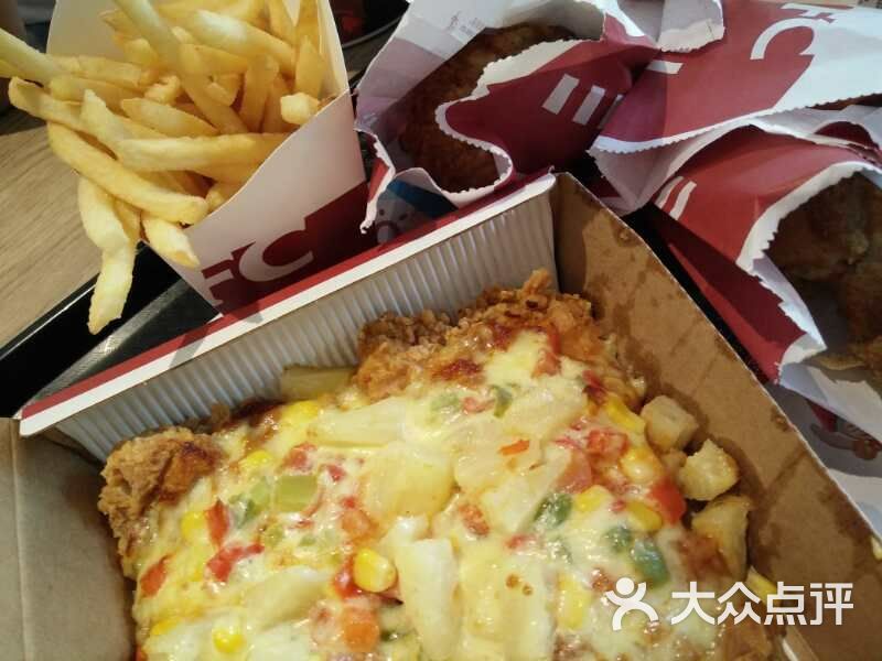 肯德基(太仓新区东亭路店)芝士鸡腿披萨图片 - 第1张