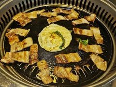 -豚豚猪村烤肉·韩国烤肉(总店)