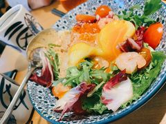 牛油果配豆腐色拉-沼津港渔市(宏伊国际广场店)