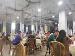 大堂-标记美食新鲜猪杂(兴南大道店)
