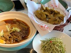 -鸽子侯·家宴·平价海鲜(绿地店)