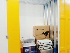 -安东易迷你自助仓储寄存仓库(杨浦店)
