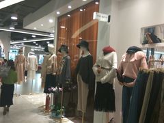 -兴旺欧韩城(上海兴旺国际服饰城店)