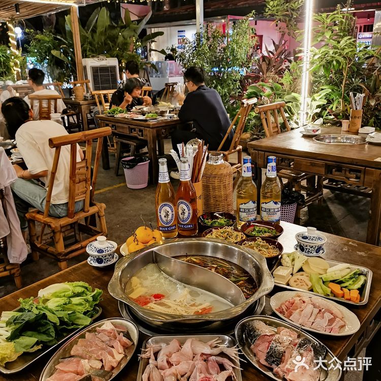 番禺街坊的松弛感‼️上班摸鱼,下班吃鱼