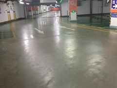 -吾悦广场·停车场