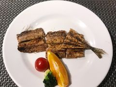 秋刀鱼-蓝鲸湾汤泉(包河店)