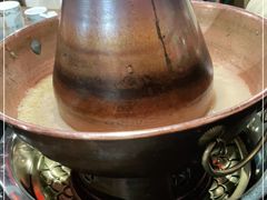 -果松木炭酸菜铜火锅·外婆参鸡汤