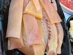 -鲜入围煮花胶鸡海鲜火锅