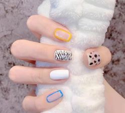 -IDO美甲美睫