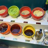 新鲜的牛肉直接入口[色]