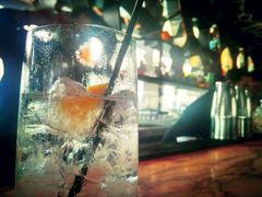 -OZONE 顶楼酒吧(香港丽思卡尔顿酒店)