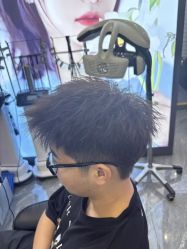 -藤野造型烫染·漂发