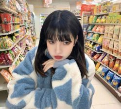 -时尚殿堂明星门店