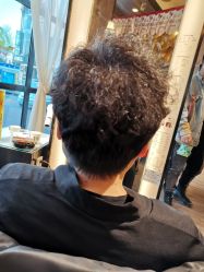 点击看大图 -一東造型烫发染发