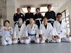 -EFL巴西柔术·综合格斗·泰拳·少儿体能训练(虹桥德必馆)