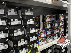 -阿迪达斯(八方汇精品优惠店)