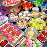 西塔老太太太会搞事了‼️终于吃上了秘制大油边🥩