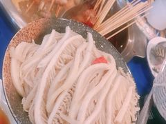 -马路边边串串香形象店(磐石路店)