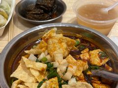 -柳州肥姨妈大骨螺蛳粉(万达中心店)