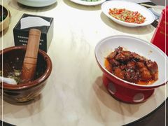 -俏湘厨•地道湘菜(建华南路店)