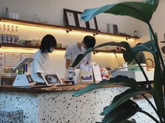 -Line 咖啡(石厦花园店)