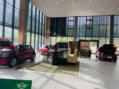 -上海普陀宝诚MINI4S店(红柳路店)