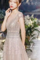 -欣薇婚纱(新源乐汇城店)