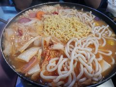 -炙韩料理·部队锅专门店