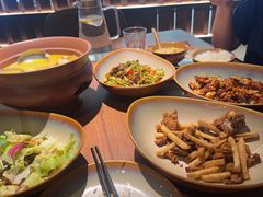 -青年公社烤鸭(熙悦天街店)