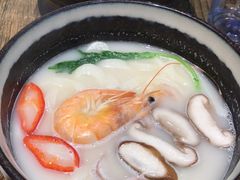 -花食间餐吧(远大购物中心群力店)