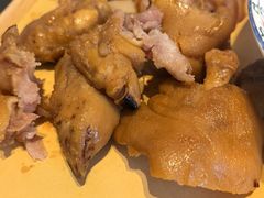 -老码头黑皮肘子锅包肉熏酱水饺(文政街店)